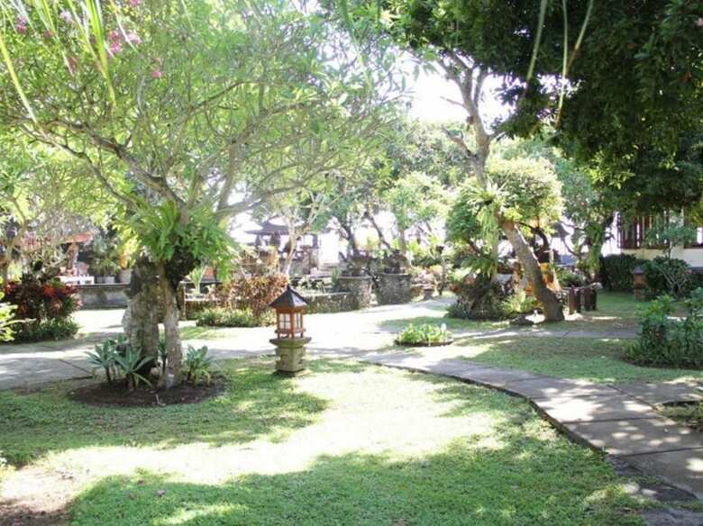 Hotel Besakih Beach Resort