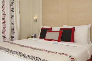 Hotel Avalon Courtyard Residences & Suites