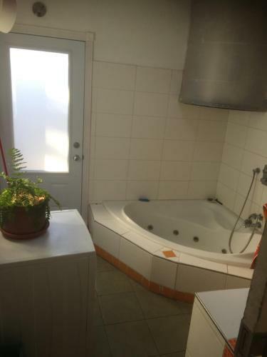 Hostal Auberge Chez Jean