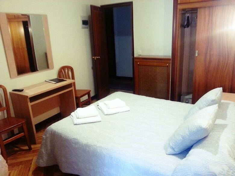 Hostal Avenida