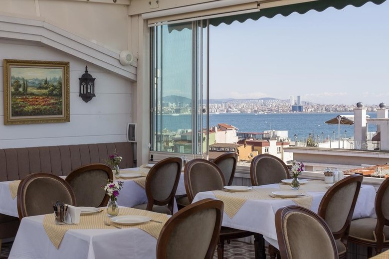 Hotel Darussaade Istanbul