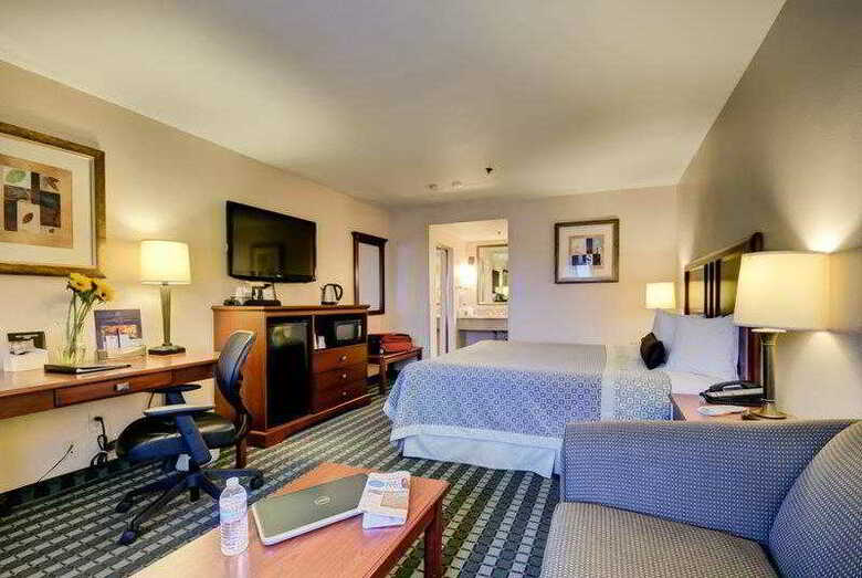 Hotel Bw Plus Executive Inn (bs
