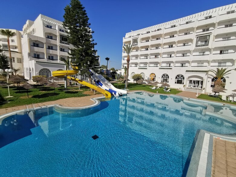 Hotel Jinene