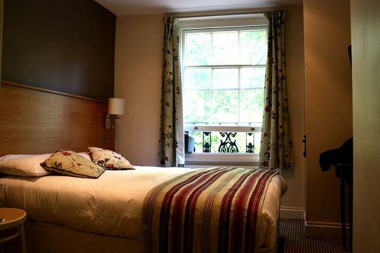 Lancaster Court Hotel