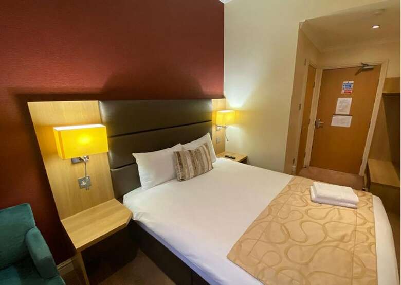 Lancaster Court Hotel