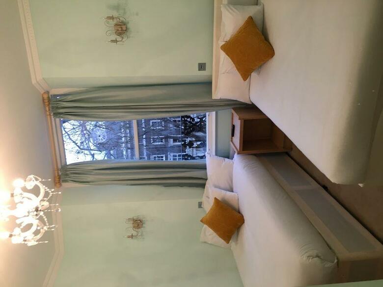 Lancaster Court Hotel