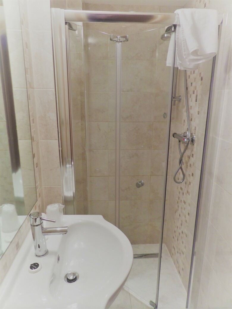 Lancaster Court Hotel