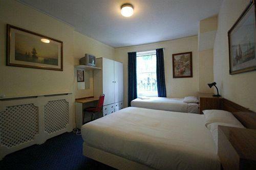Lancaster Court Hotel
