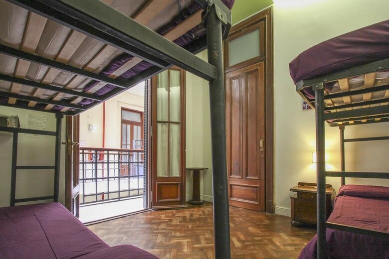 Hostal Milhouse Avenue