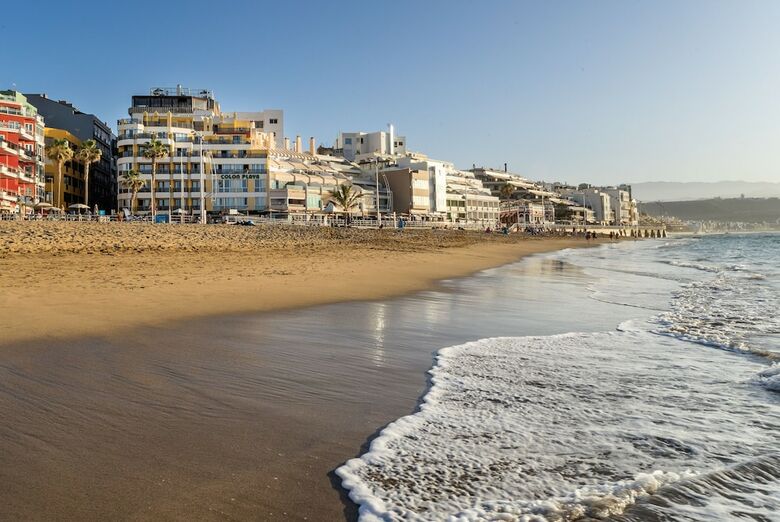 Apartamentos Col�n Playa