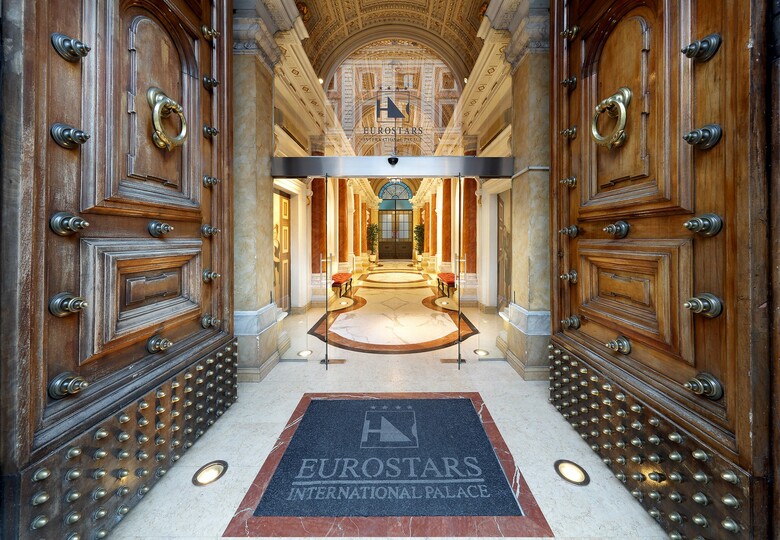 Hotel Exe International Palace