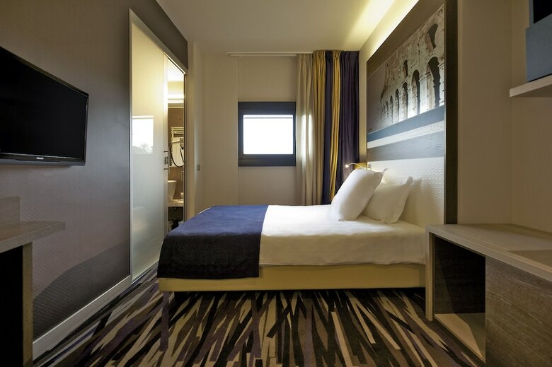 Hotel Mercure Roma Delta Colosseo