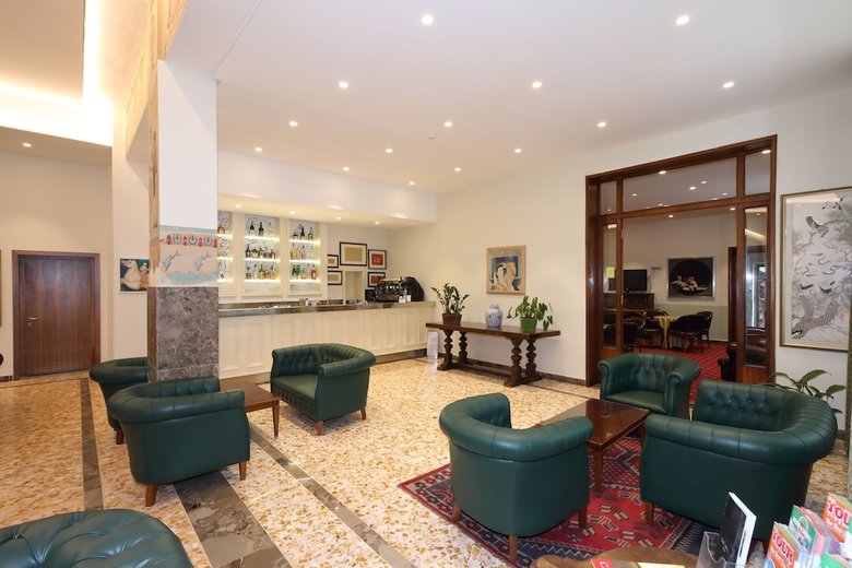 Hotel Moderno