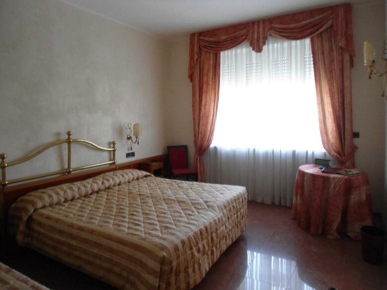 Hotel Continental