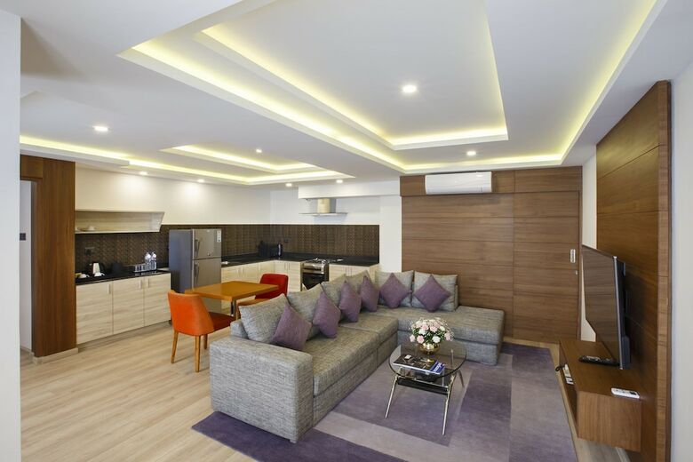 Hotel Royal Singi