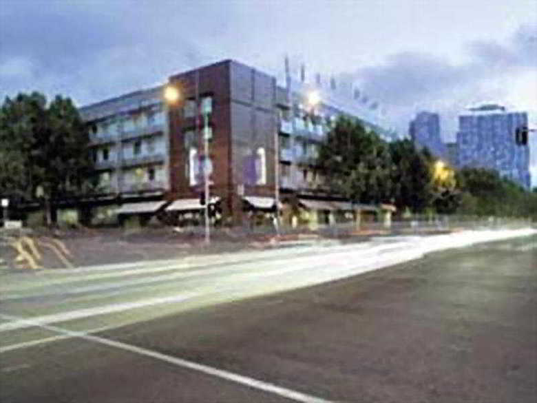 Hotel Quality Downtowner On Lygon