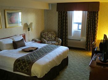 Hotel Lexington Inn & Suites - Windsor On Canada