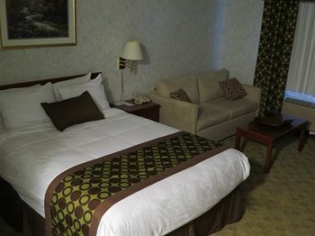 Hotel Lexington Inn & Suites - Windsor On Canada