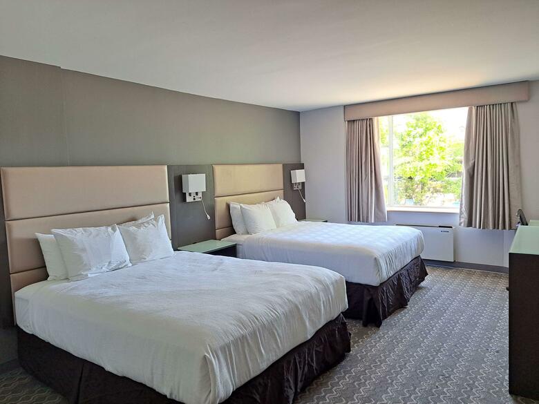 Coast Vancouver Airport Hotel