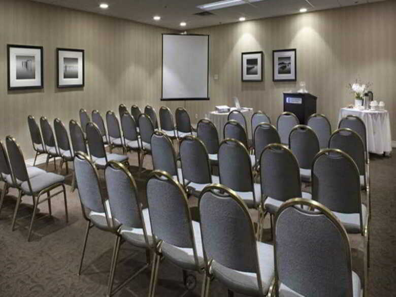 Coast Vancouver Airport Hotel