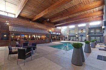Hotel Sandman Inn Revelstoke