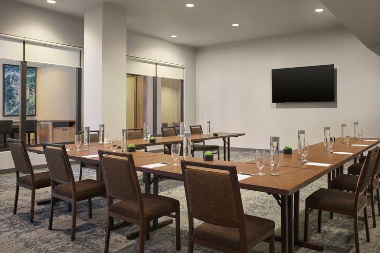 Hotel The Westin Riverfront Resort & Spa
