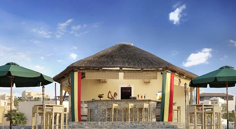 Hotel The Cove Rotana Resort
