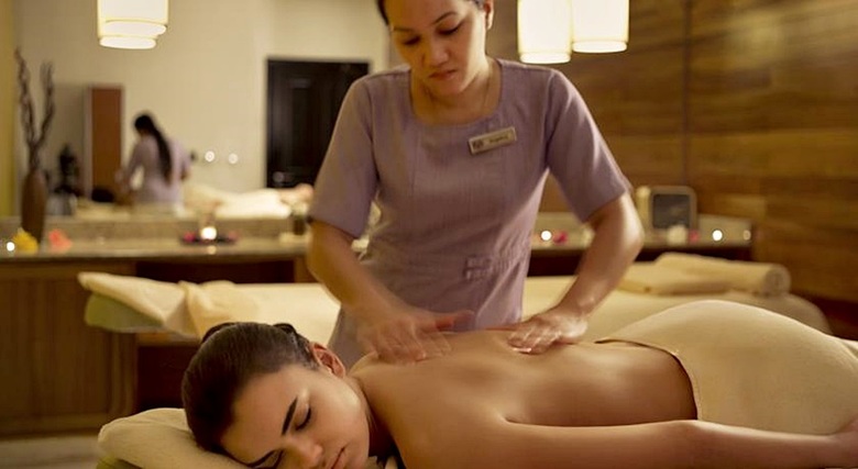 Hotel The Cove Rotana Resort