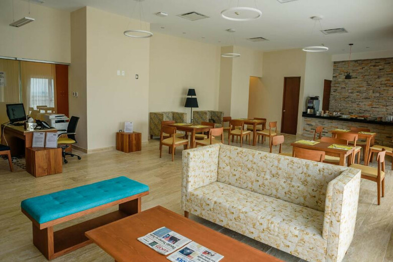 Hotel Krystal Urban Canc�n-malec�n