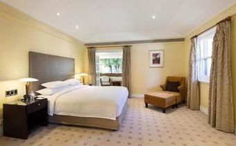 Hyatt Hotel Canberra A Park Hy