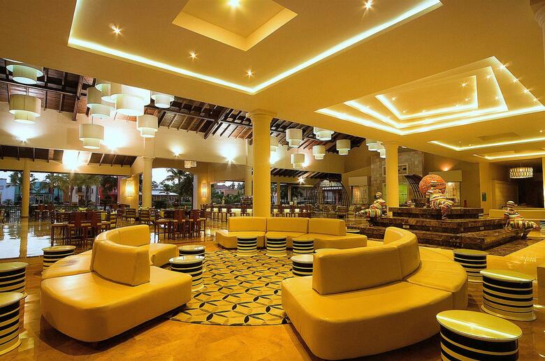 Hotel Ocean Blue & Sand Beach Resort - All Inclusive