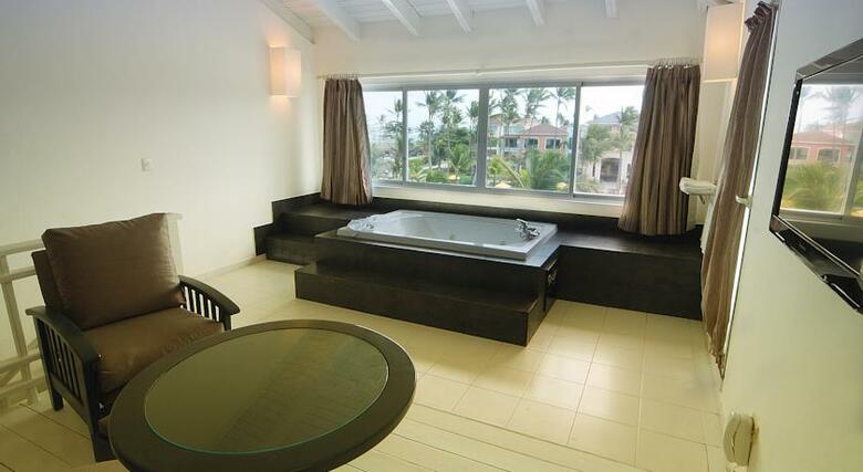 Hotel Ocean Blue & Sand Beach Resort - All Inclusive