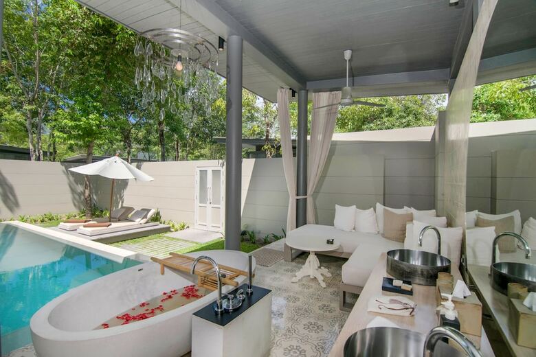 Hotel Sala Phuket Resort & Spa