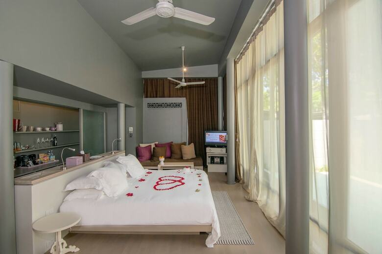 Hotel Sala Phuket Resort & Spa