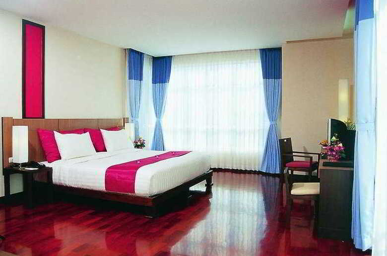 Hotel Pattaya Discovery Beach