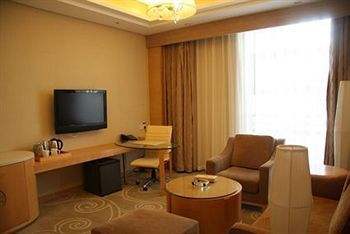 Grand Gongda Jianguo Hotel