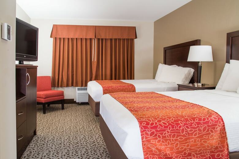 Hotel Gray Wolf Inn And Suites