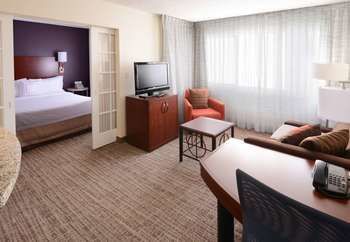 Hotel Residence Inn By Marriott Central Expressway
