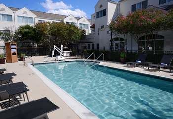 Hotel Residence Inn By Marriott Central Expressway