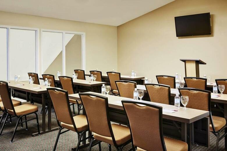 Hotel Residence Inn Convention Center