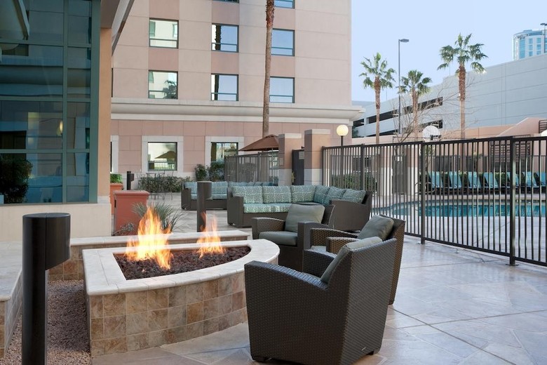 Hotel Residence Inn Hughes Center