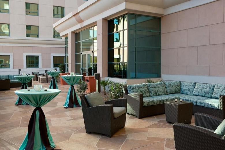 Hotel Residence Inn Hughes Center