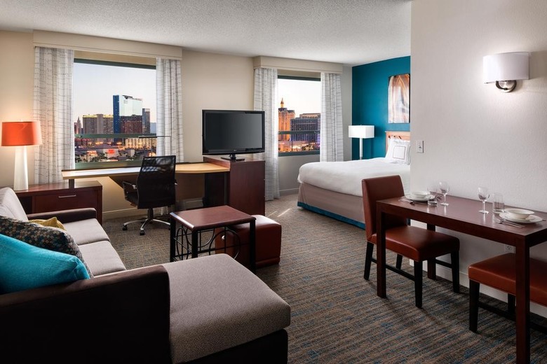 Hotel Residence Inn Hughes Center