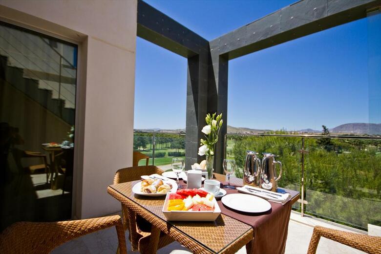 Apartamentos El Plantio Golf Resort