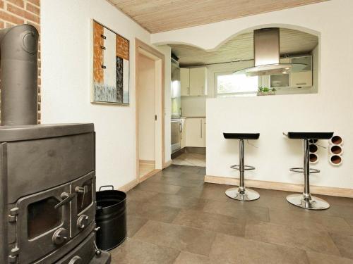 Five-bedroom Holiday Home In Bl�vand 19