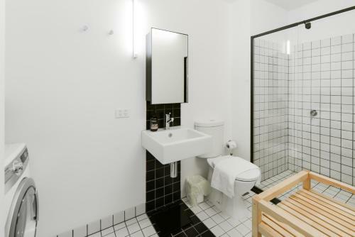 Apartamentos Canvas Suites On A'beckett