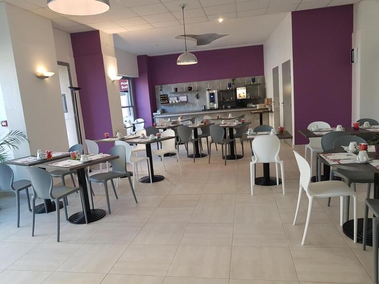 Brit Hotel Confort Nevers Centre Gare