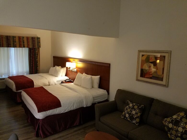 Hotel Comfort Suites Gwinnett Place