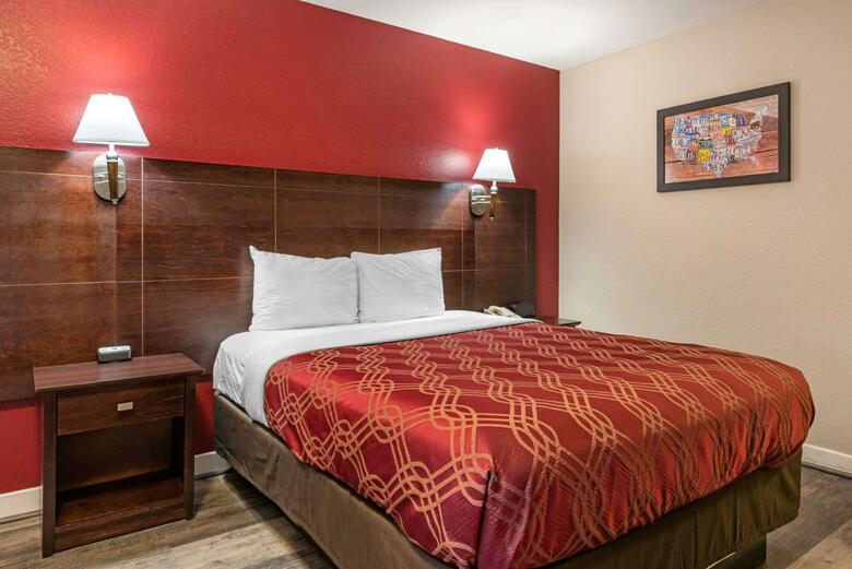 Hotel Econo Lodge Bay Breeze