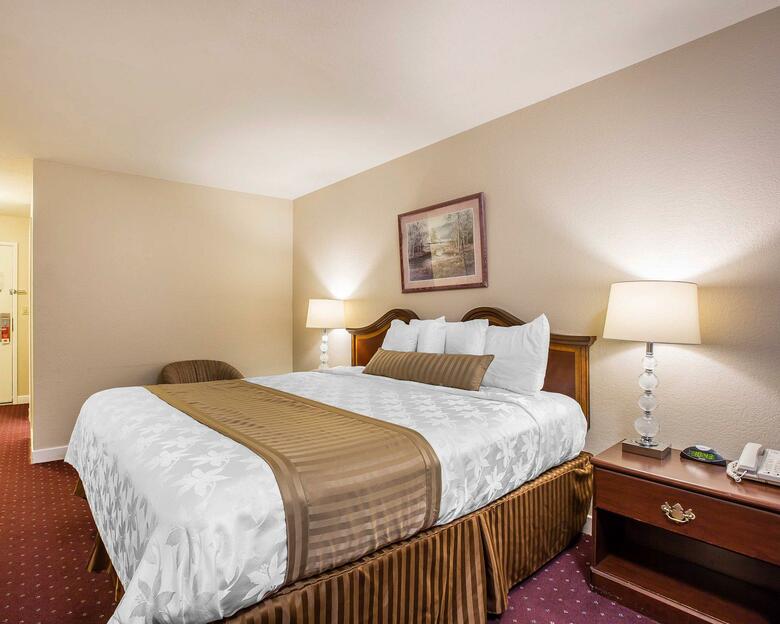 Hotel Econo Lodge Bay Breeze